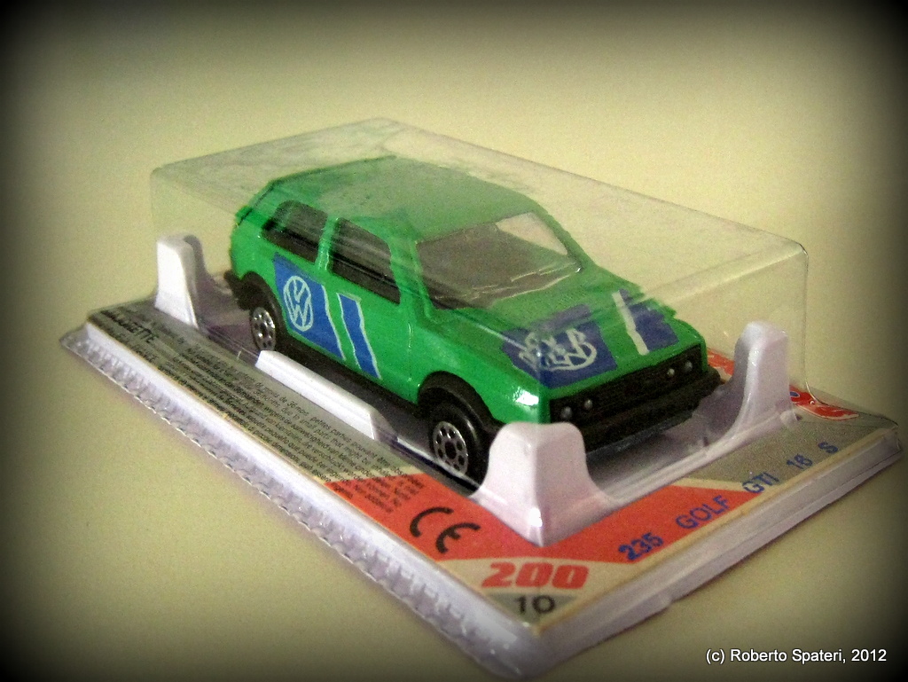 Majorette Volkswagen Golf II GTI 16 S (n.235)